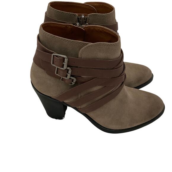 Lucky Brand Shoes - Lucky Brand Elyannah Leather Strappy Ankle Booties‎ - Size 8 - NEW